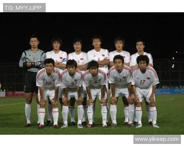 中国足球历史上前十名球员的精彩表现与成就分析